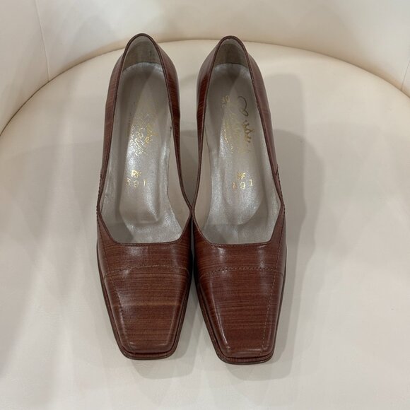 Vintage Lisseth Handcrafted Leather Pumps, Size 7, BRAND NEW - Picture 4 of 7